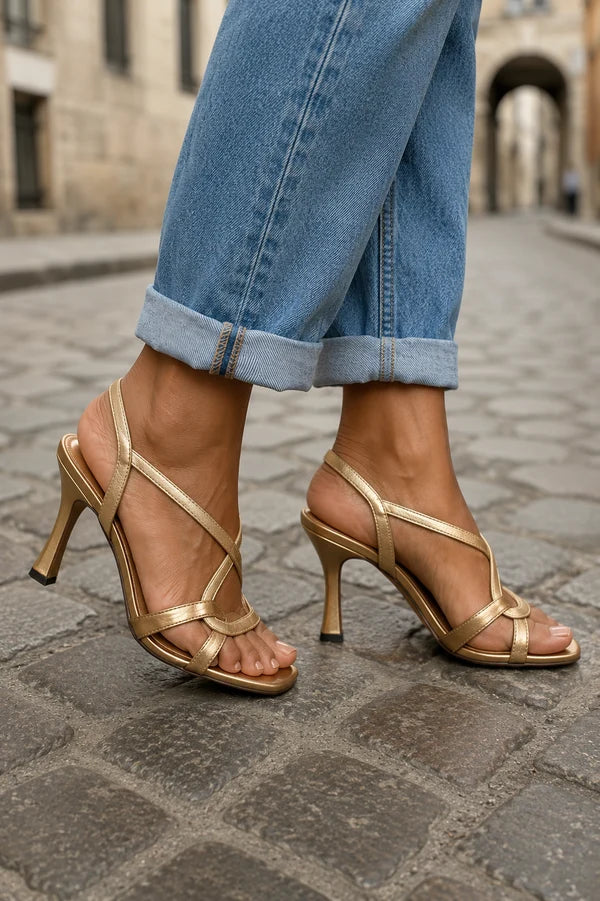 ELISABETH | SANDALIAS DORADA PARA VERANO