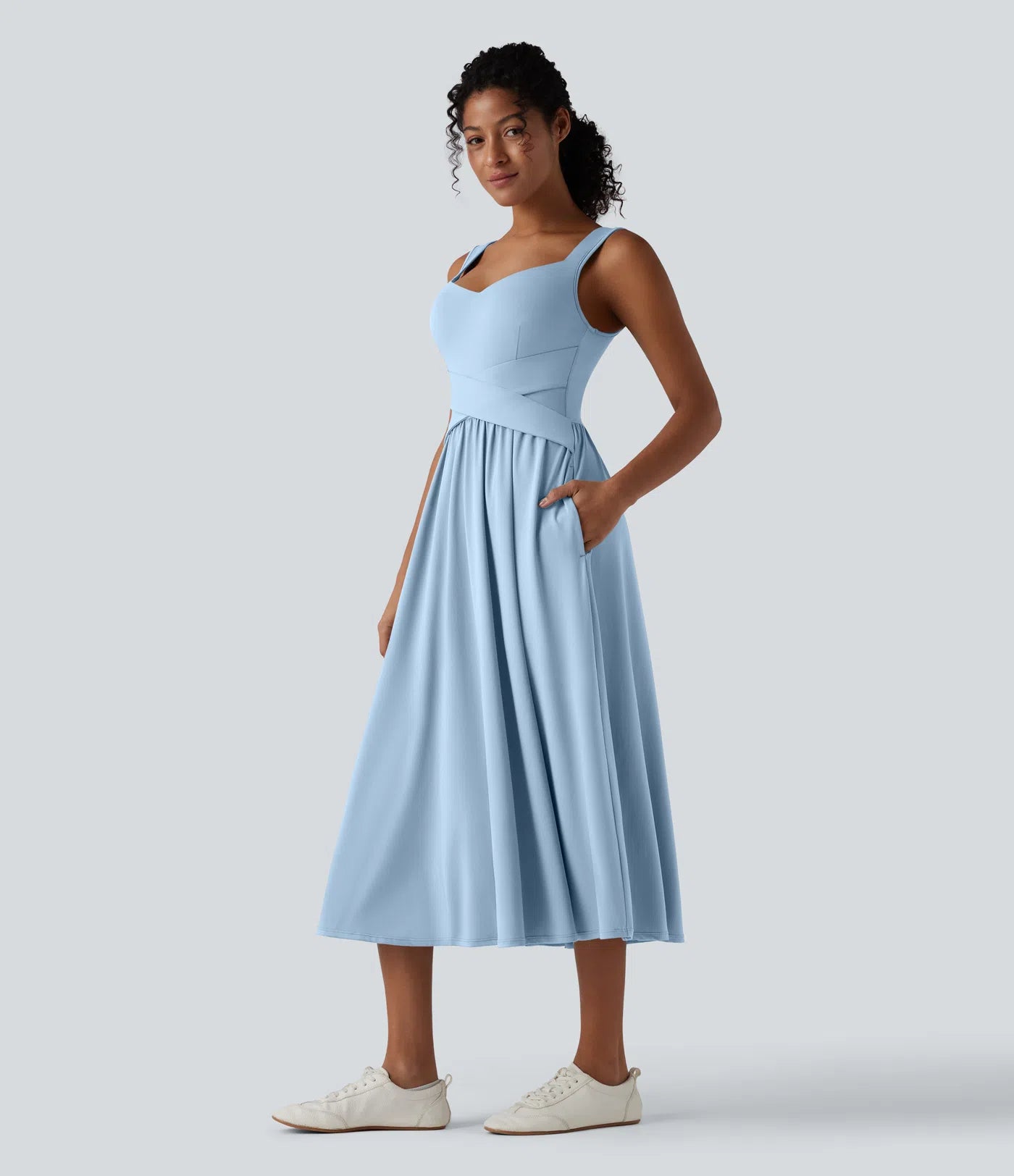 CLOE | VESTIDO DE CORTE CRUZADO INFORMAL