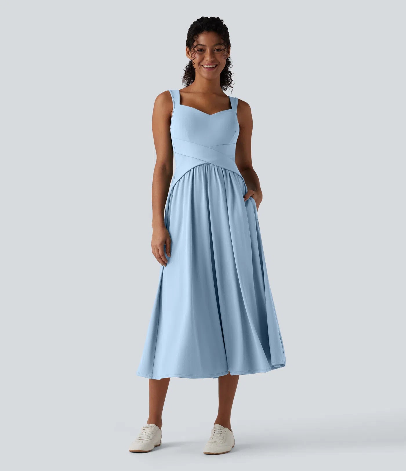 CLOE | VESTIDO DE CORTE CRUZADO INFORMAL